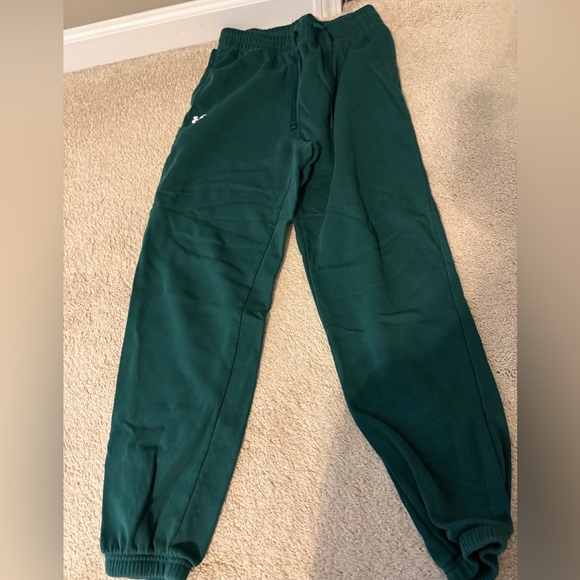 Under Armour Green cropped Sweatshirt and sweatpants - Picture 5 of 5